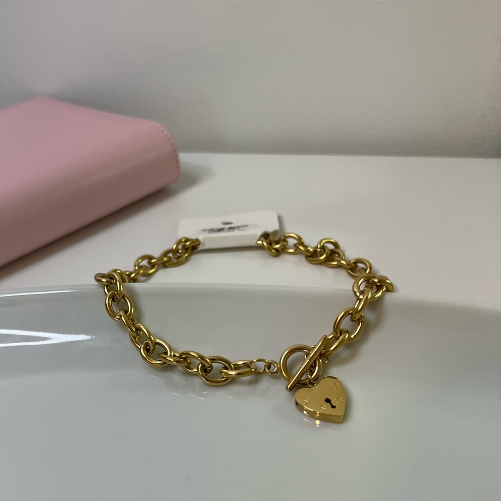 Chain heart